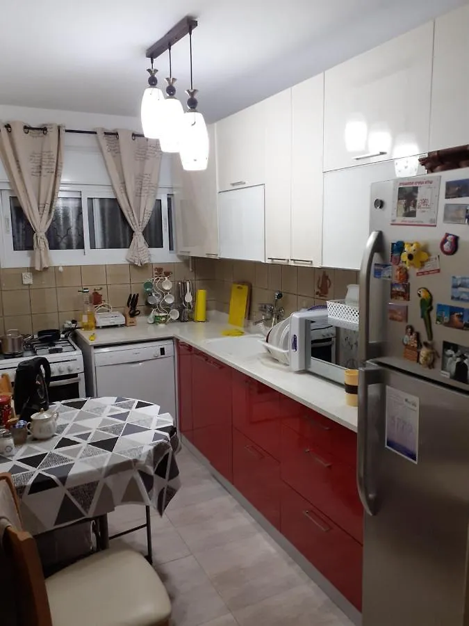 Homestay Room/Rooms For 1/2 Guests Haifa Israel